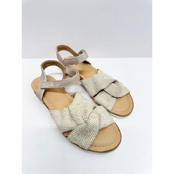 DV by Dolce Vita Sandals Girls Size 3 Tan Open Toe Shoes - Picture 2 of 7